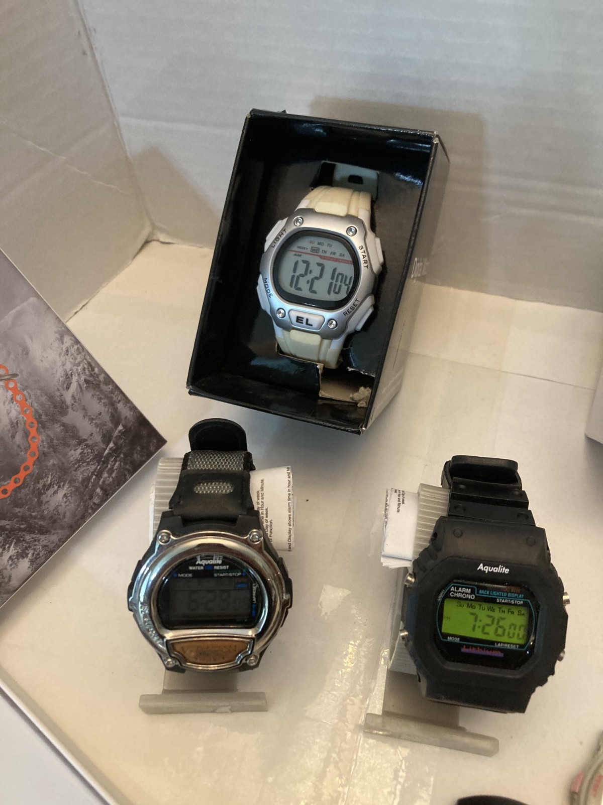 digital watch bundle,mixed and working