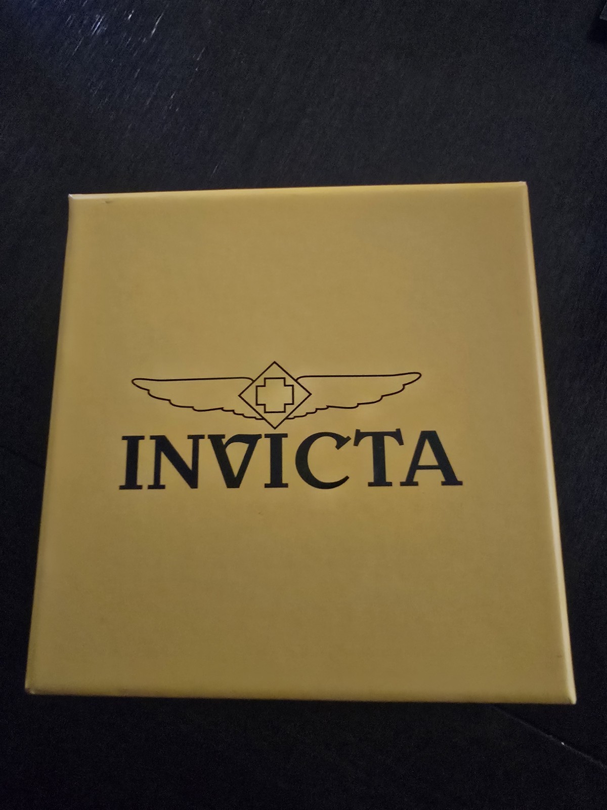 Invicta Men’s Quartz Chronograph Tachymeter Watch Blue Dial Steel Bracelet Box