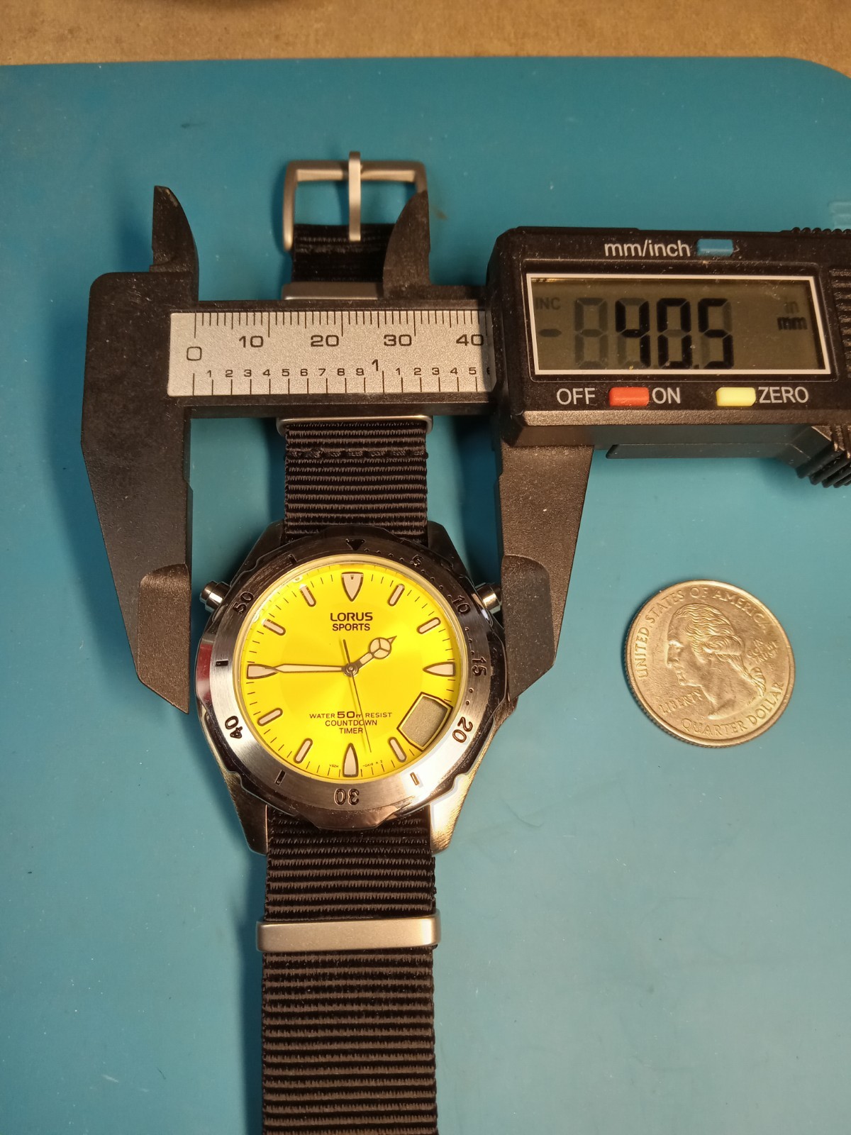 Vintage Lorus Sport Men’s Watch 41mm Countdown Timer V52H-0A10 ; Needs Battery