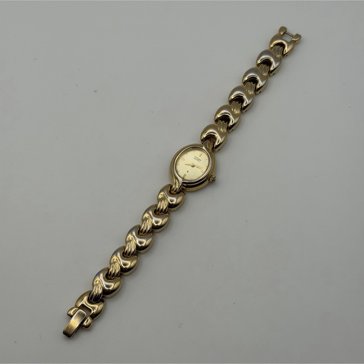 Citizen Quartz Women’s Gold Tone Analog Bracelet Watch Round Stick Indices Dress