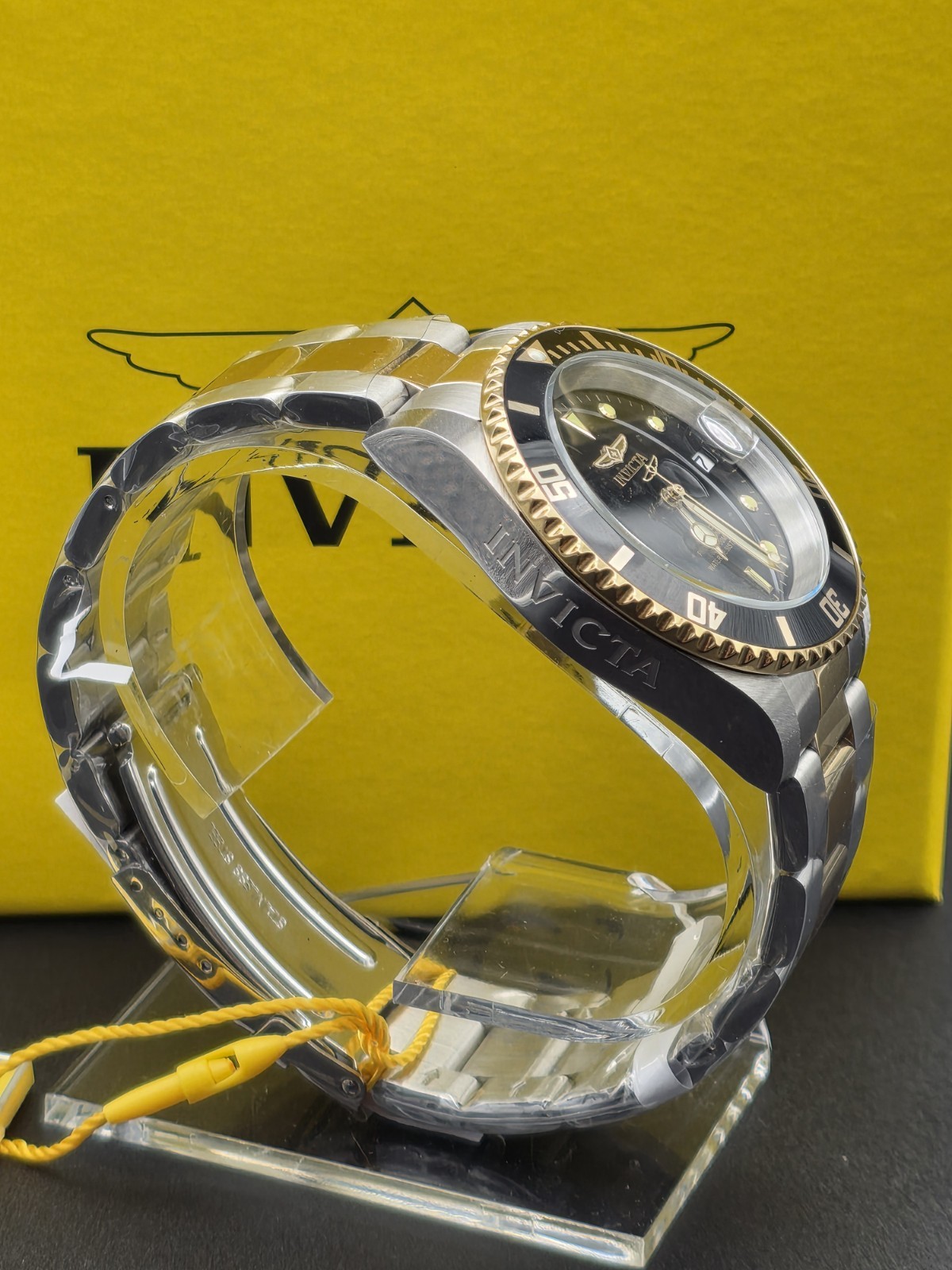 Invicta Automatic Coin-Edge 40mm Pro Diver Collection Men’s Watch 8927OB