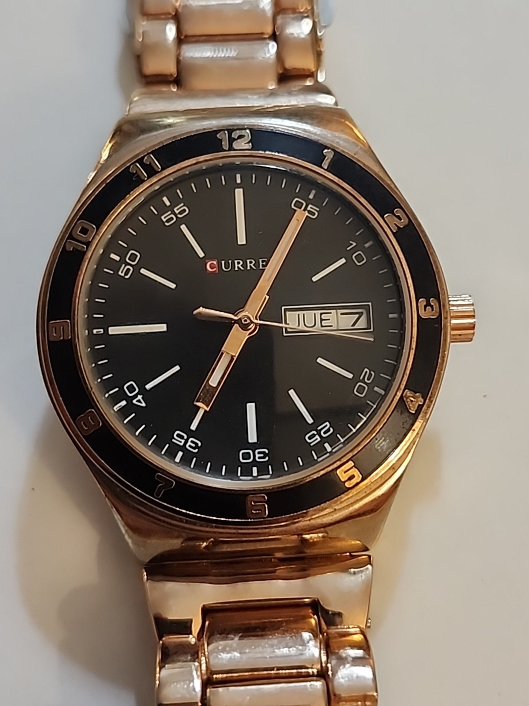 Curren Watch 8136 New Battery Clasp Tarnished Just Removed Plastic See Pics