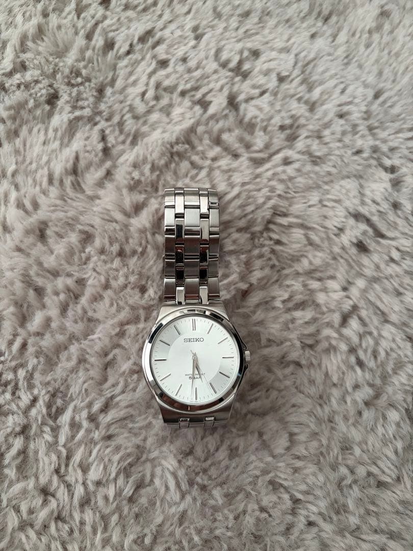 SEIKO wristwatch, silver case
