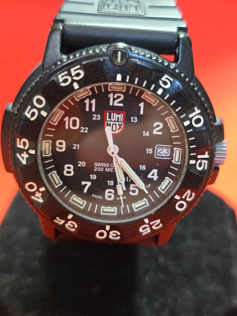 Super ed Excellent Condition Luminox 3000 3900QZ 200m Water Resistant Used by th