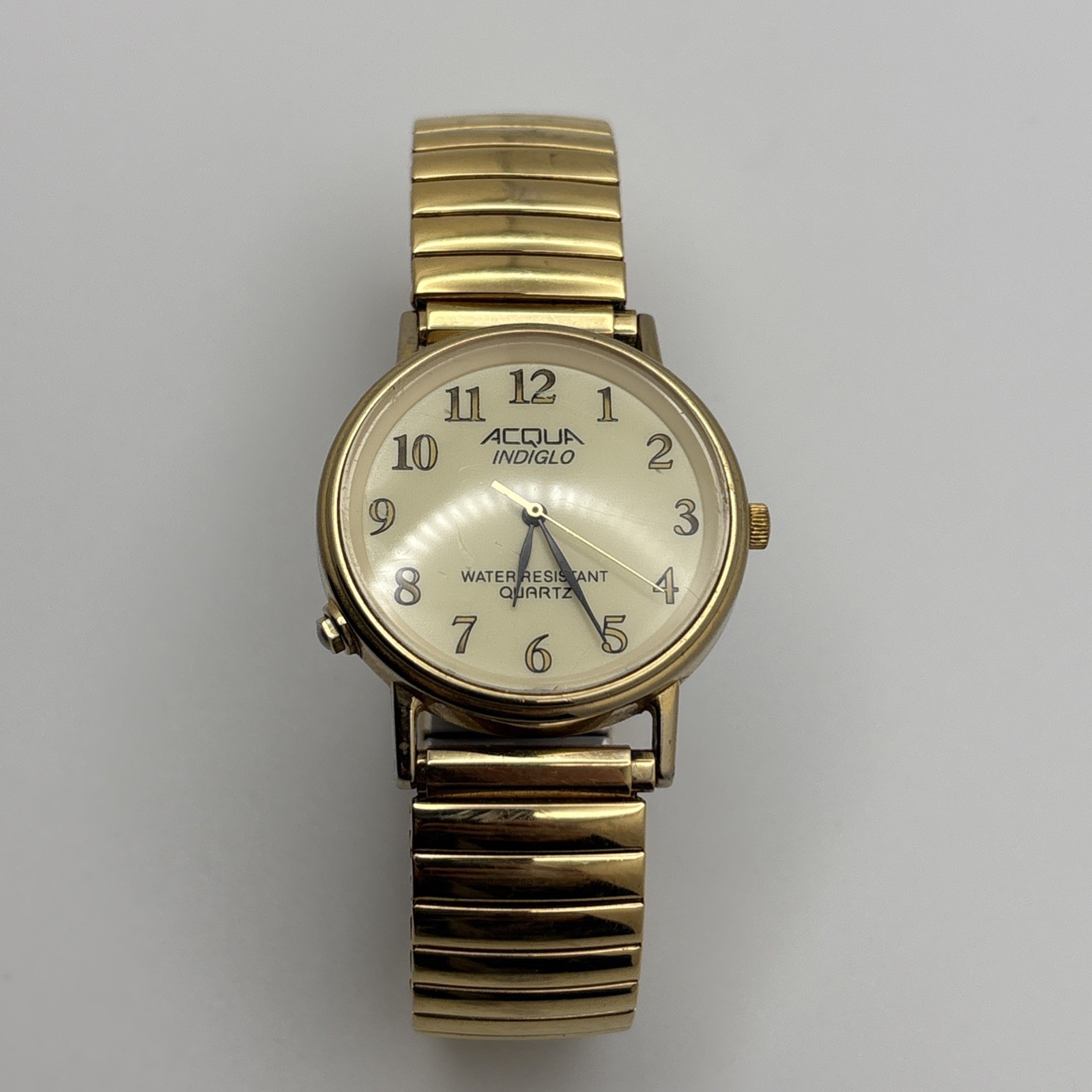 Acqua Indiglo Water Resistant 30 Meters CR2016 Cell WR 30M Gold Watch