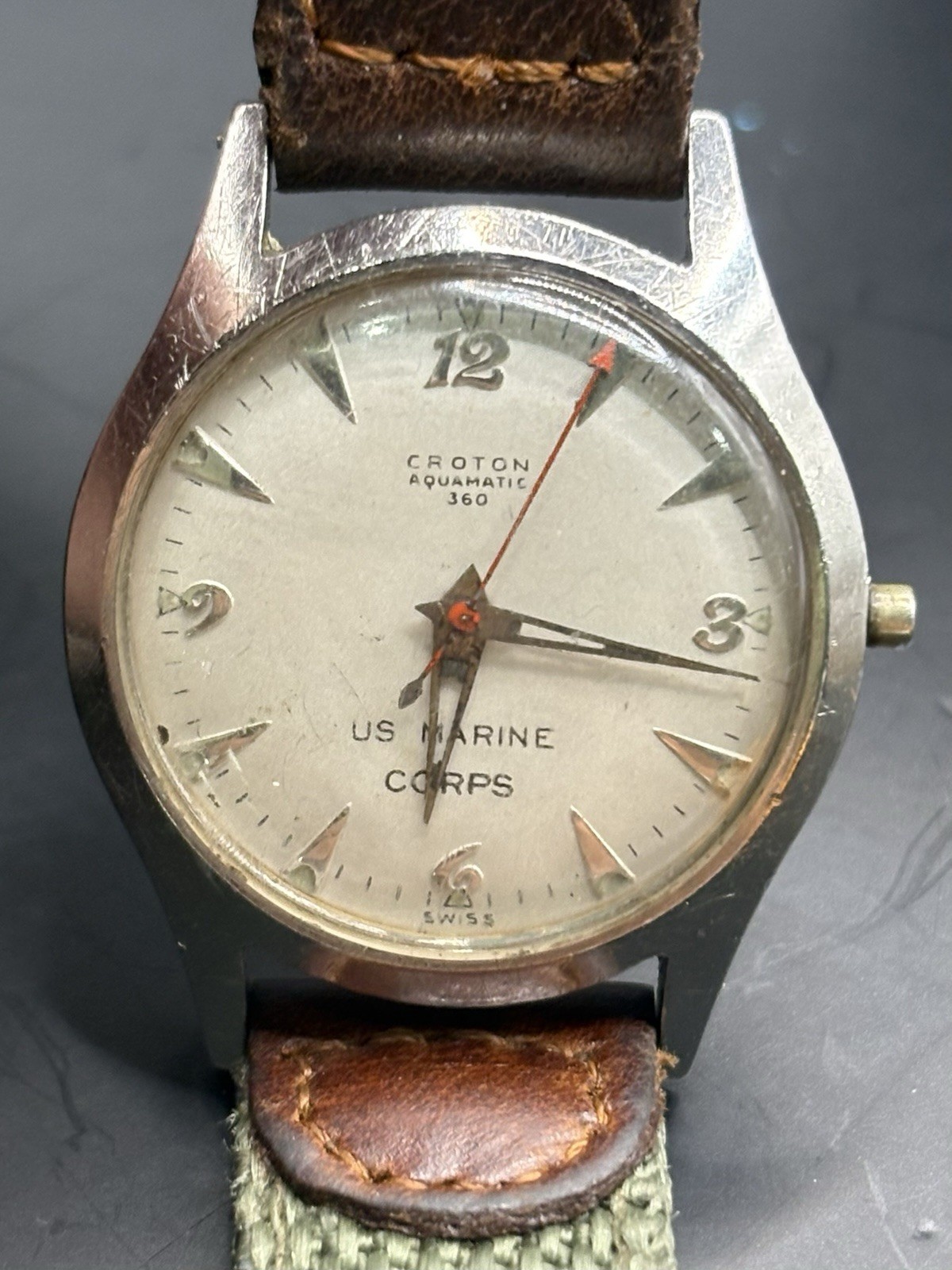 Vintage Croton Aquamatic 360 US Marine Corps Dial Watch Swiss Runs 30.5mm