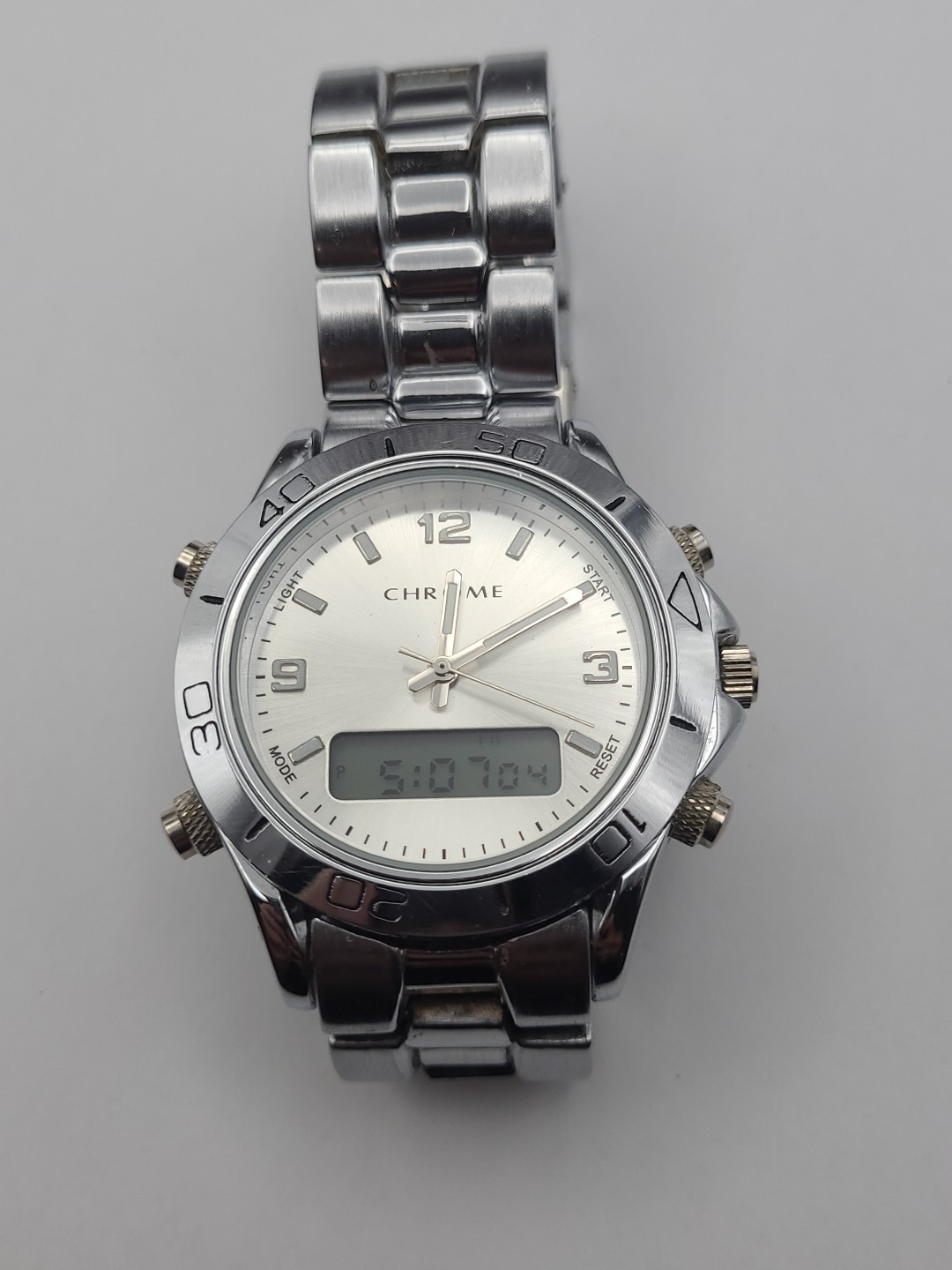 AZZARO CHROME Silver Dial Men’s Watch Silver Tone Stainless Steel Working