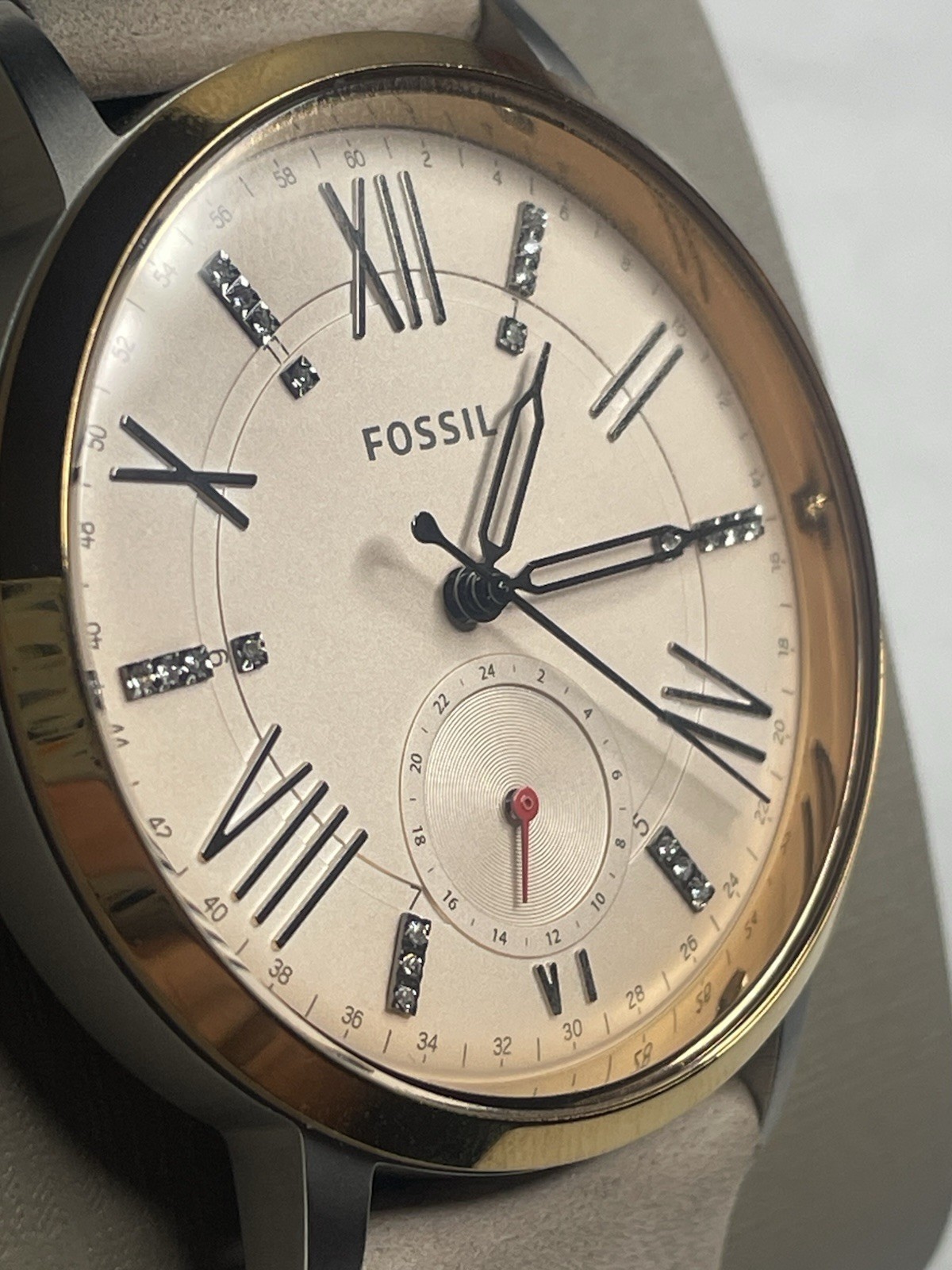 Fossil Retro Two-Tone Roman Numeral Watch Womens Beige Dial Leather Strap ES4163