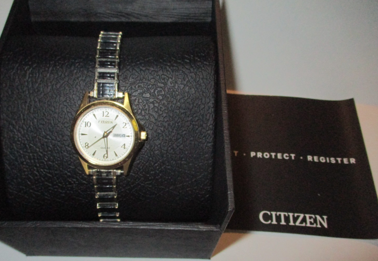 Boxed Working Citizen Women’s Watch 1002 S115558 GN-S-4