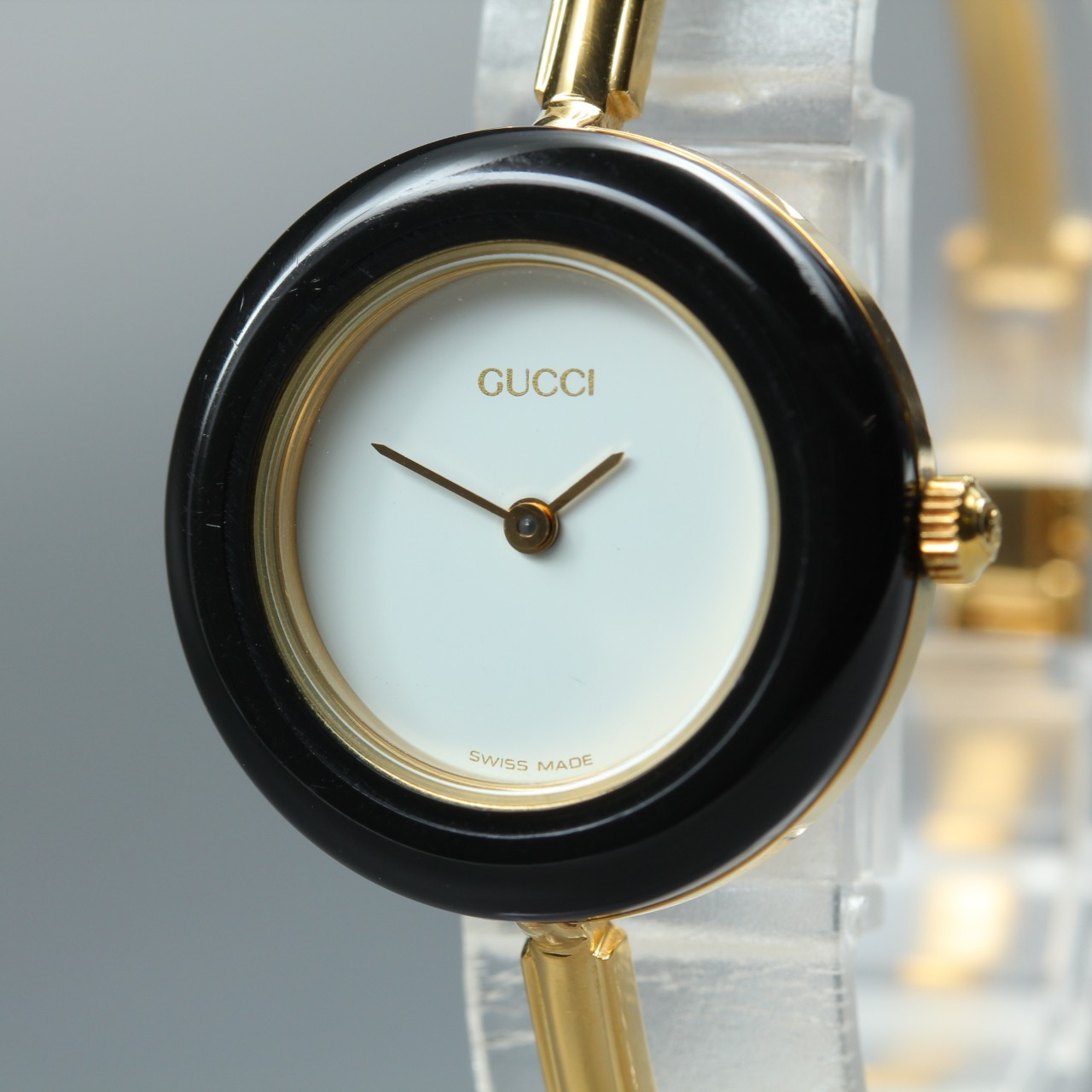 GUCCI Change Bezel Women’s Watch Quartz Black Bezel Gold 11/12.2 26mm Near Mint