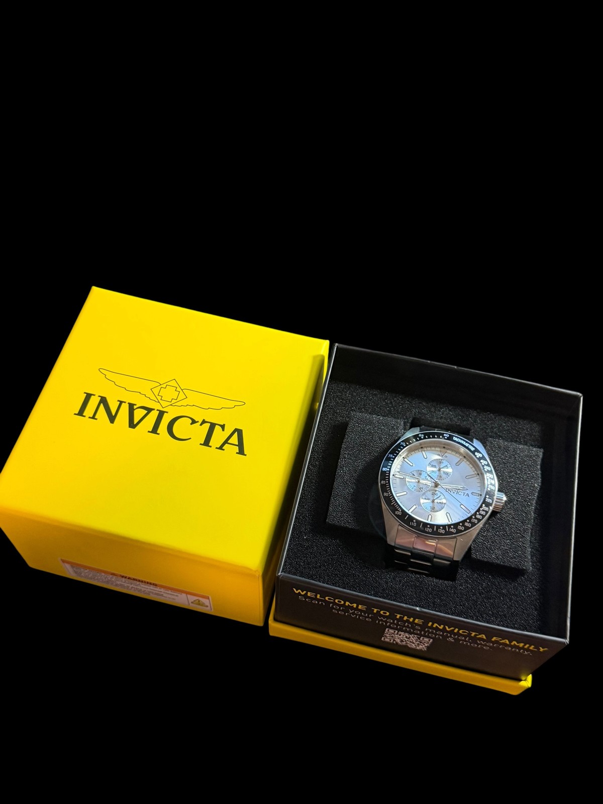 Invicta Men’s Chronograph Quartz Watch Silver Dial Stainless Steel Bracelet New