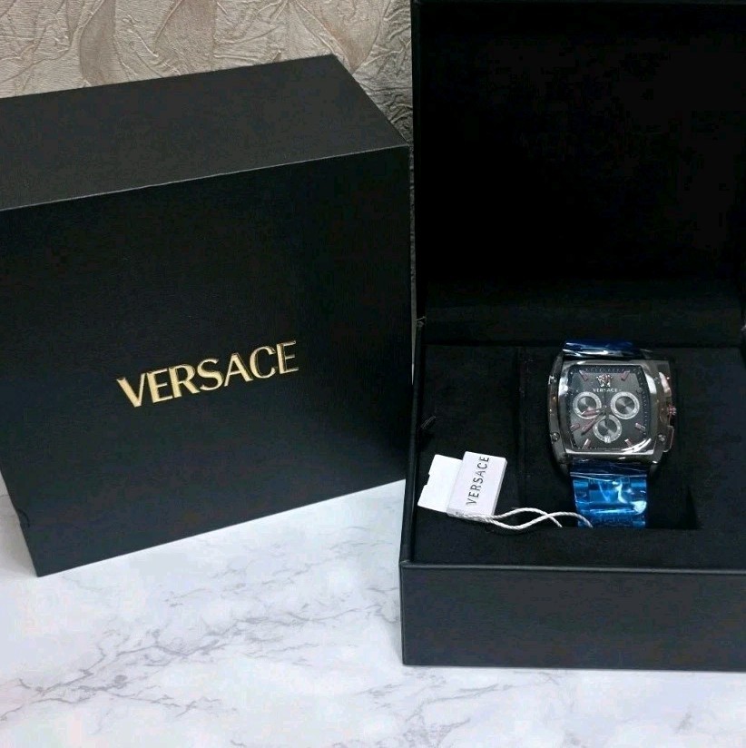 VERSACE Dominus Chronograph Swiss Quartz Men’s Analog Watch VE6H00623 (NIB)
