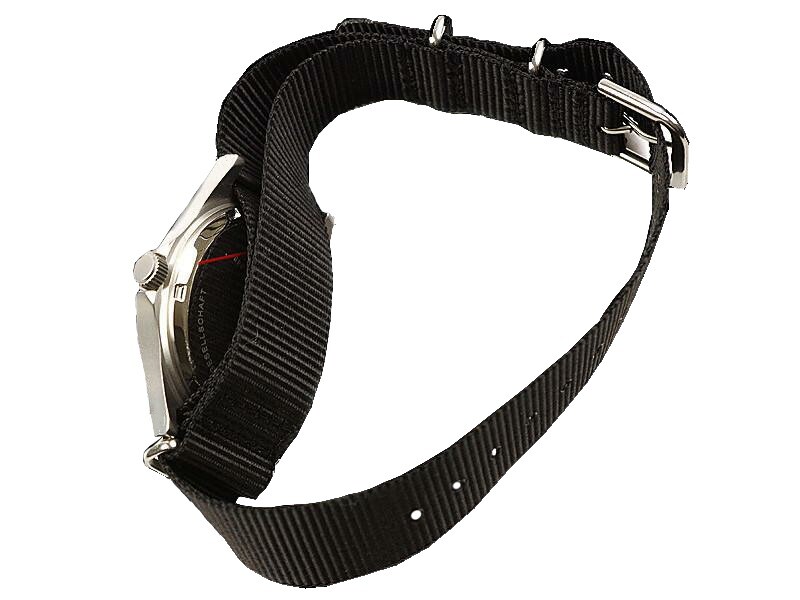 MWC G10LM Military Watch | 50m | No Date | Screw Case Back | Black Strap