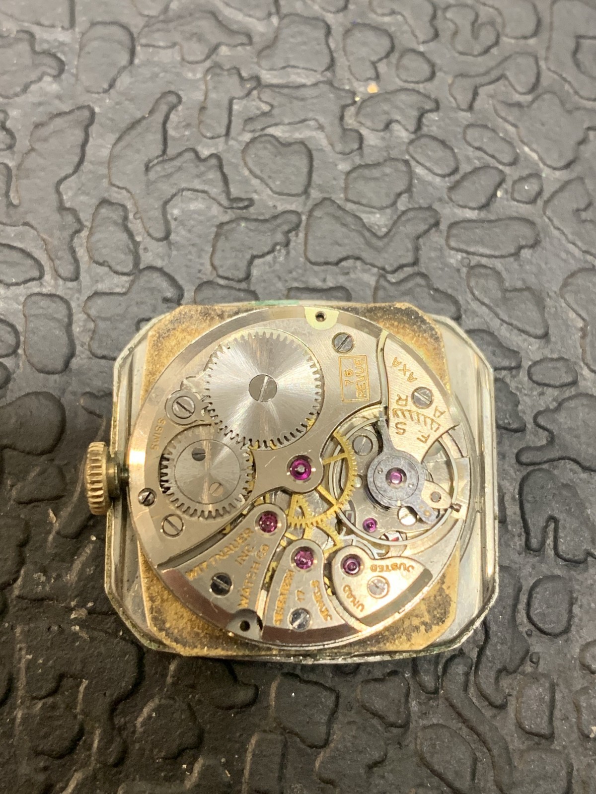 Vintage 1950s Wittnauer Revue Gold Filled Mechanical Wristwatch Runs