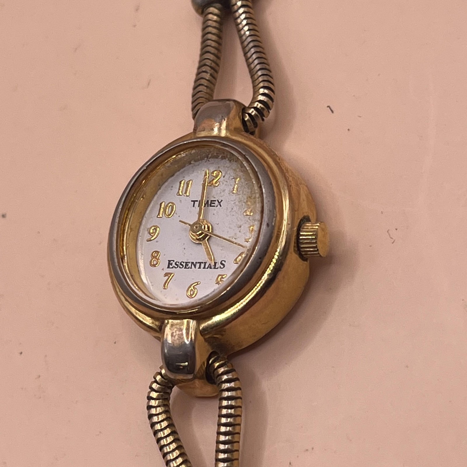 Timex Essentials Womens Watch Quartz Gold Silver Tone Bracelet CR1216 Cell Small