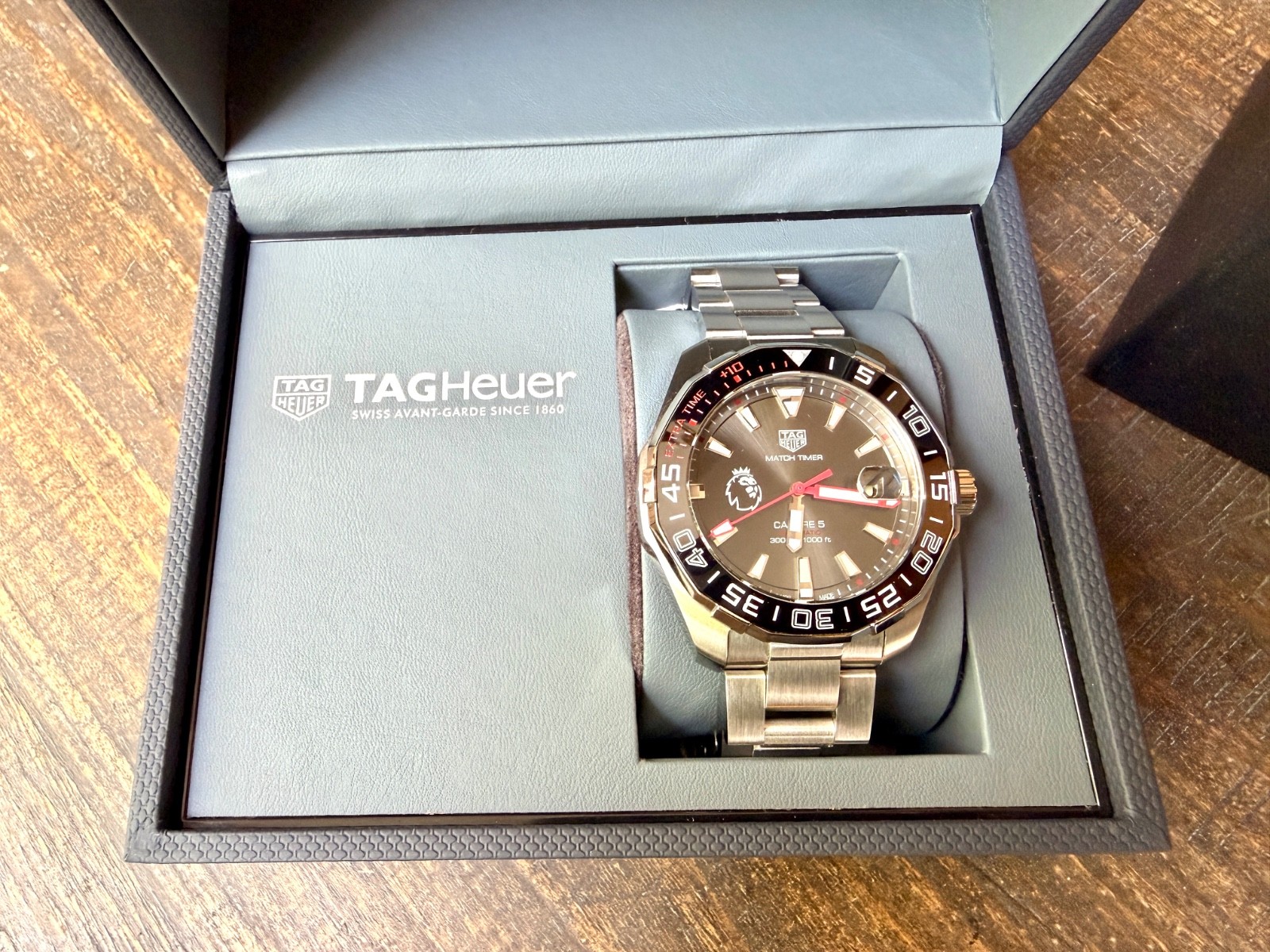 TAG Heuer Aquaracer Gray Men’s Watch Premiere League-Excellent Condition WAY201D