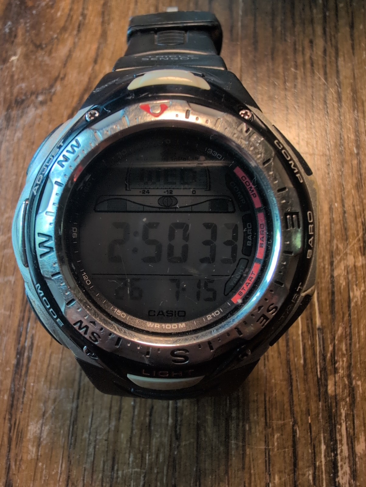 Casio Sea Pathfinder SPF-40 Digital Watch Triple Sensor Moon Baro 2273 Runs