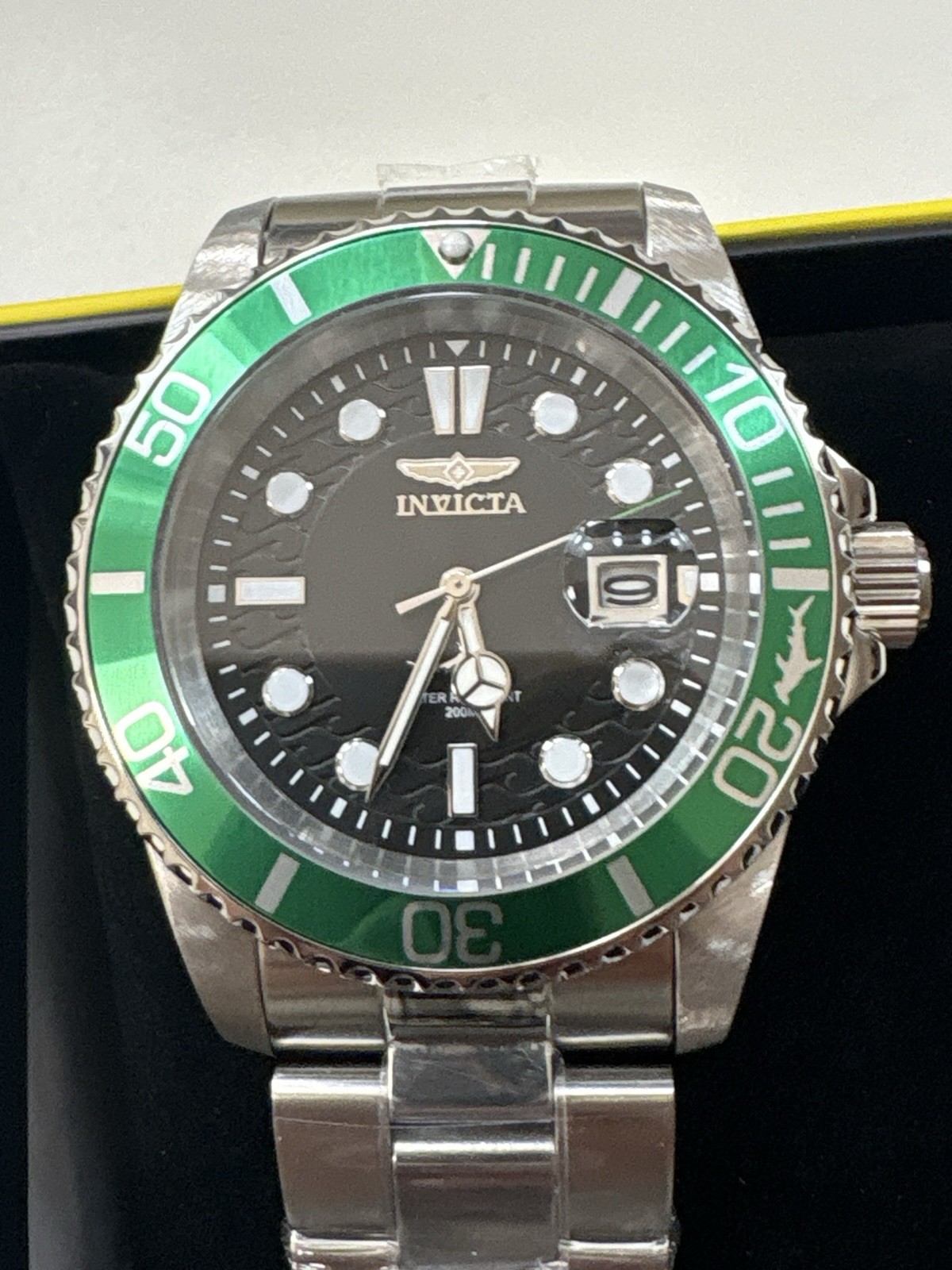 Invicta Pro Diver Men’s Watch-37.5mm, Steel (48725) Green Bezel– NEW