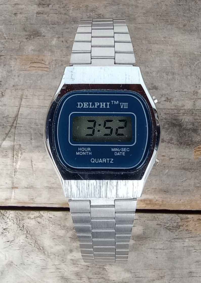 Vintage Delphi 8 Men’s Wrist Watch Metal Band Digital (Running)