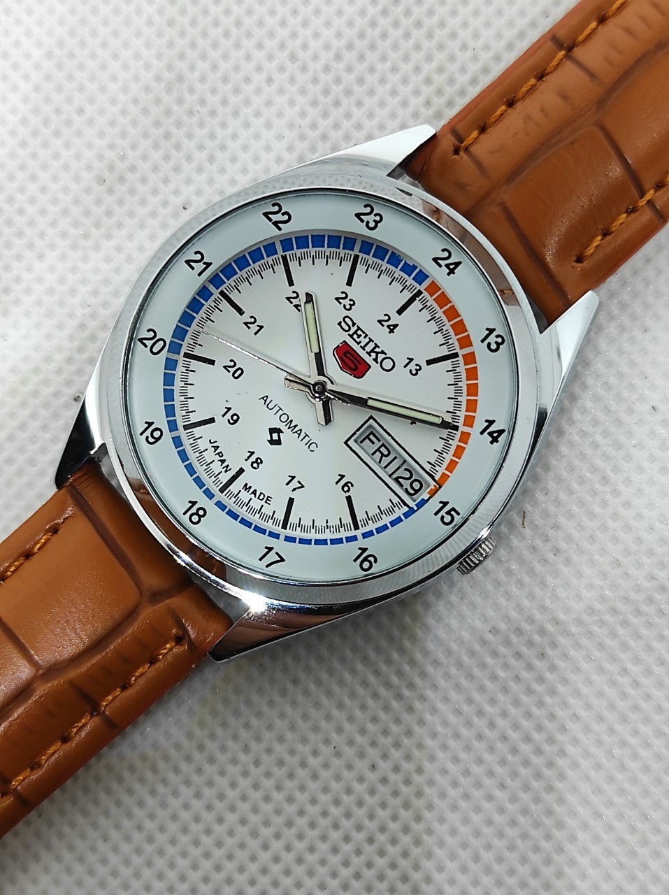 Seiko Automatic Refurbished White Dial Steel Case Men’s Vintage Watch 36MM
