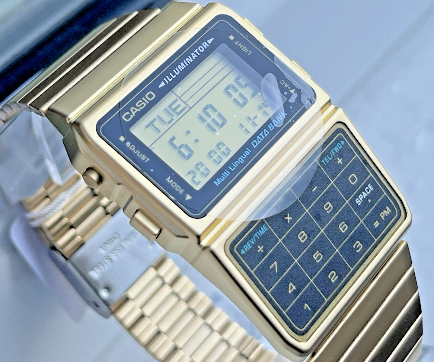 CASIO DBC-611G-1DF CALCULATOR DATABANK MENS GOLD DIGITAL RETRO DIAL WATCH *NEW*