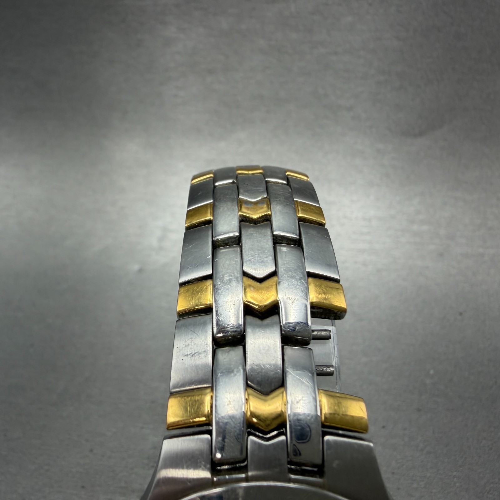Movado Museum Watch Men 36mm Black Dial Two Tone Round 81 G2 1850 New Battery