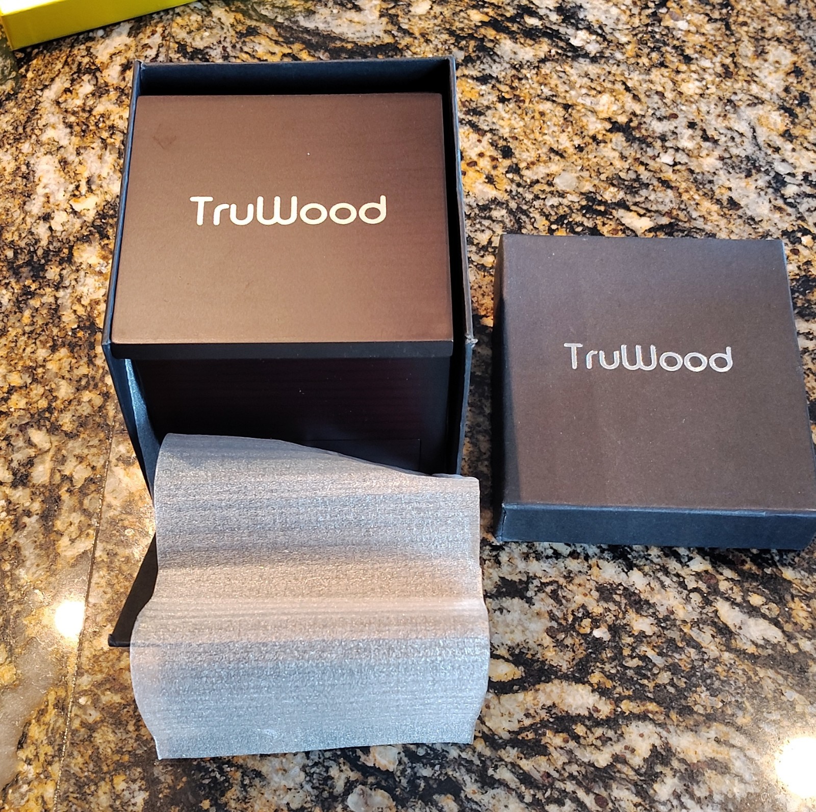 TruWood Men’s Wristwatch Silver/Brown Metal/Wood Chronograph Date with Box