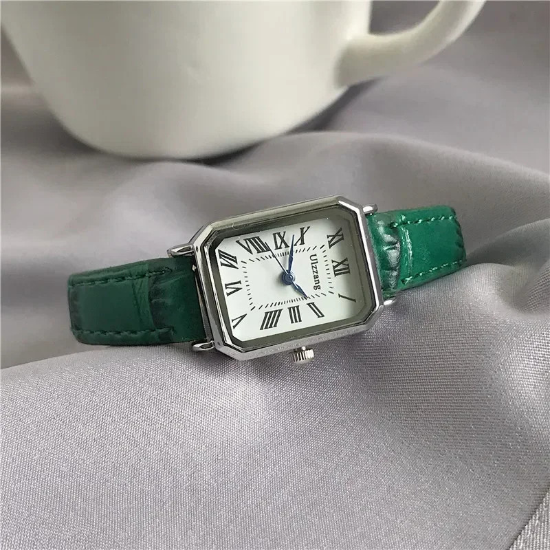 Classic Casual Quartz Retro Watches Dial Leather Strap Band Ladies Watch
