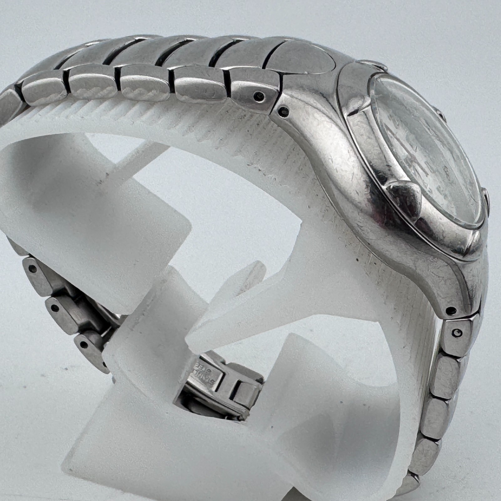Swiss Military Quartz Watch Women 100m Silver Steel Fixed Bezel New Battery 6.5″