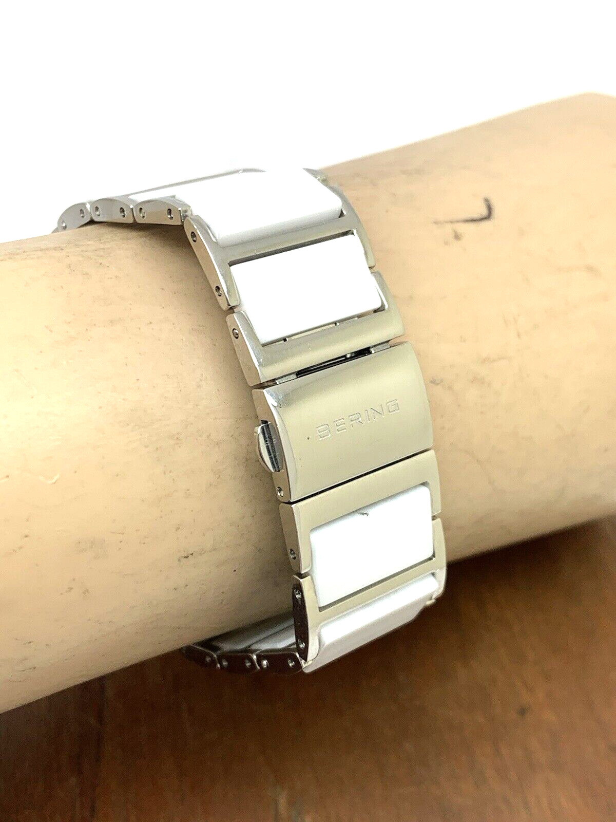 Bering Women’s Watch 11435-754 Quartz White Dial Ceramic Silver Steel Band 34mm