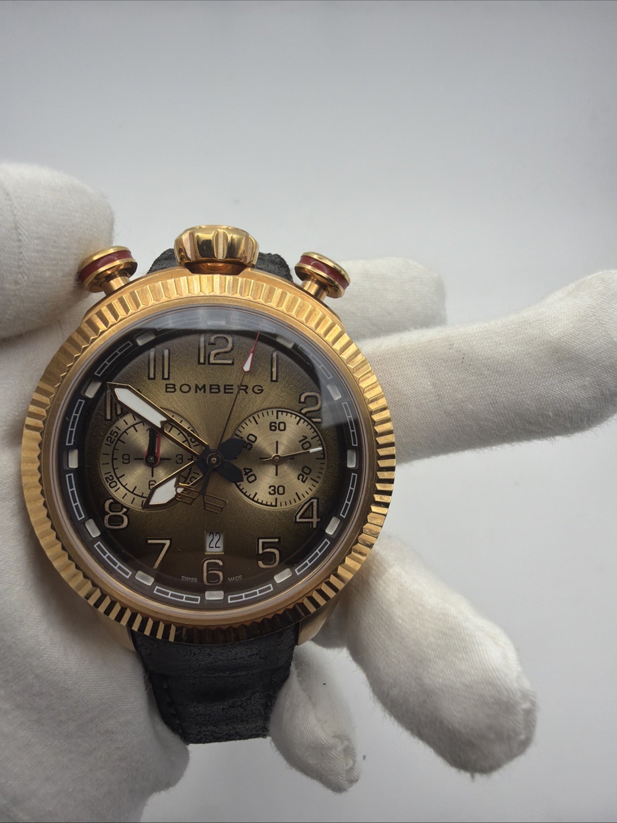 Bomberg / Chronograph Bolt-68 – NS44CH Bullhead Chronograph Swiss made