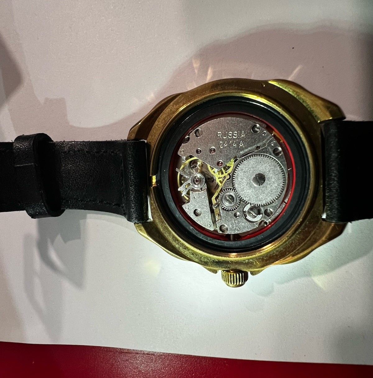 VOSTOK KOMANDIRSKIE 2414 ‘TANK’ WATCH – RARE BEZEL