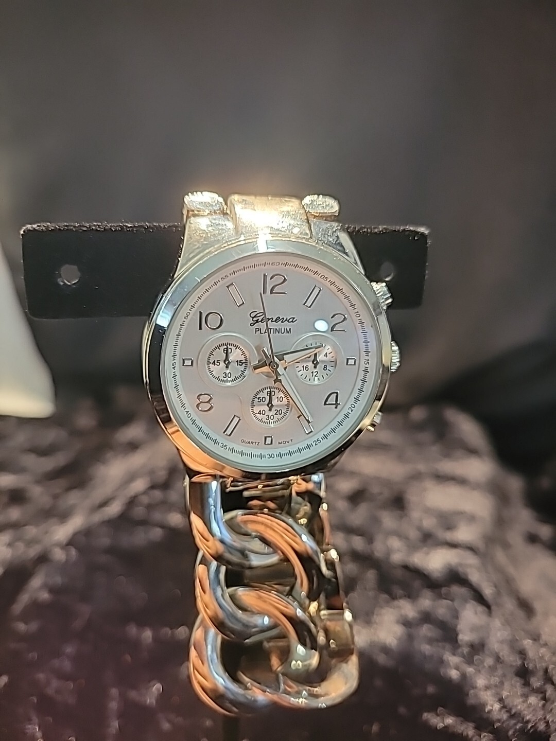 Vintage Geneva Platinum Wrist Watch Silver Tone Bracelet Band Jewelry Costume