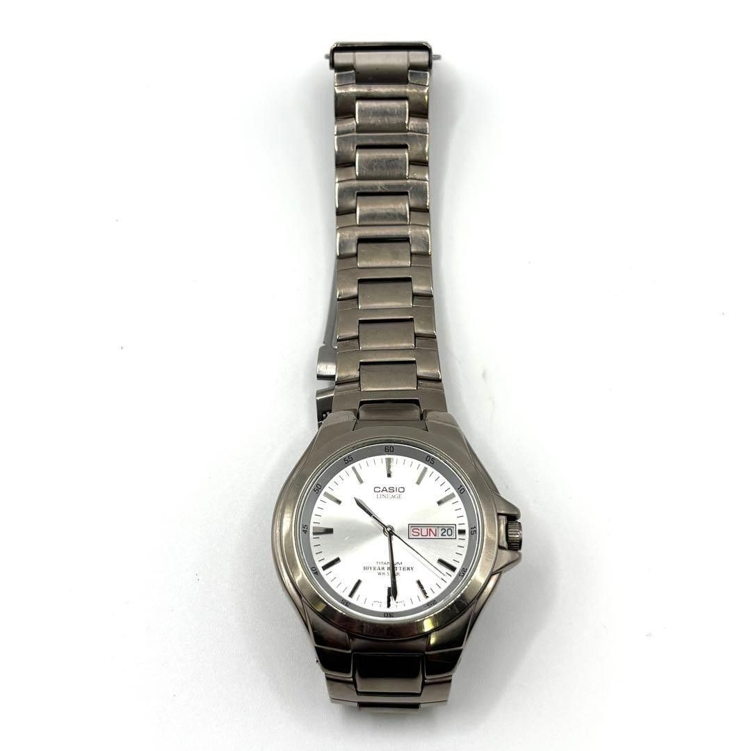 Operational CASIO LINEAGE titanium men’s bracelet wristwatch from JAPAN