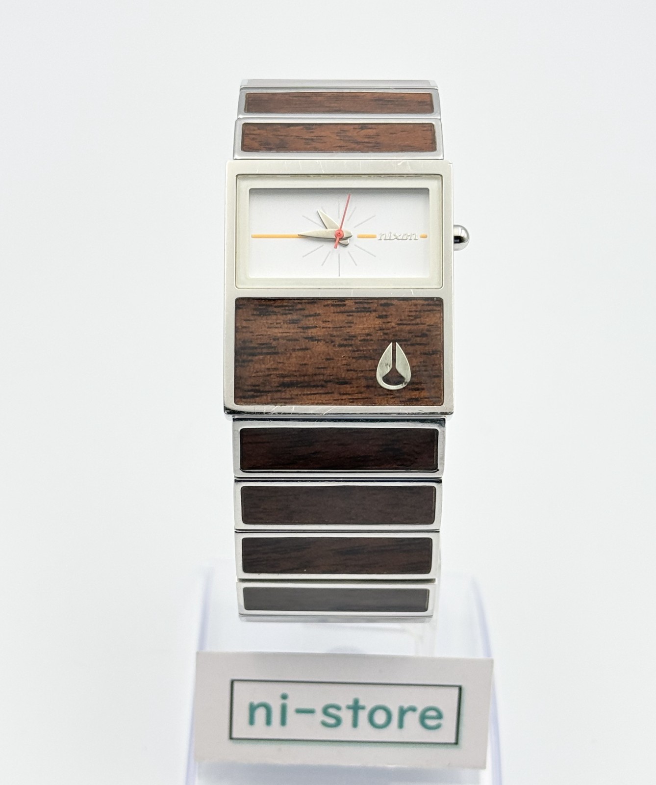 Nixon The Chalet Wood Panel Quartz Watch Wrist 18cm (7.1in) – Rank B
