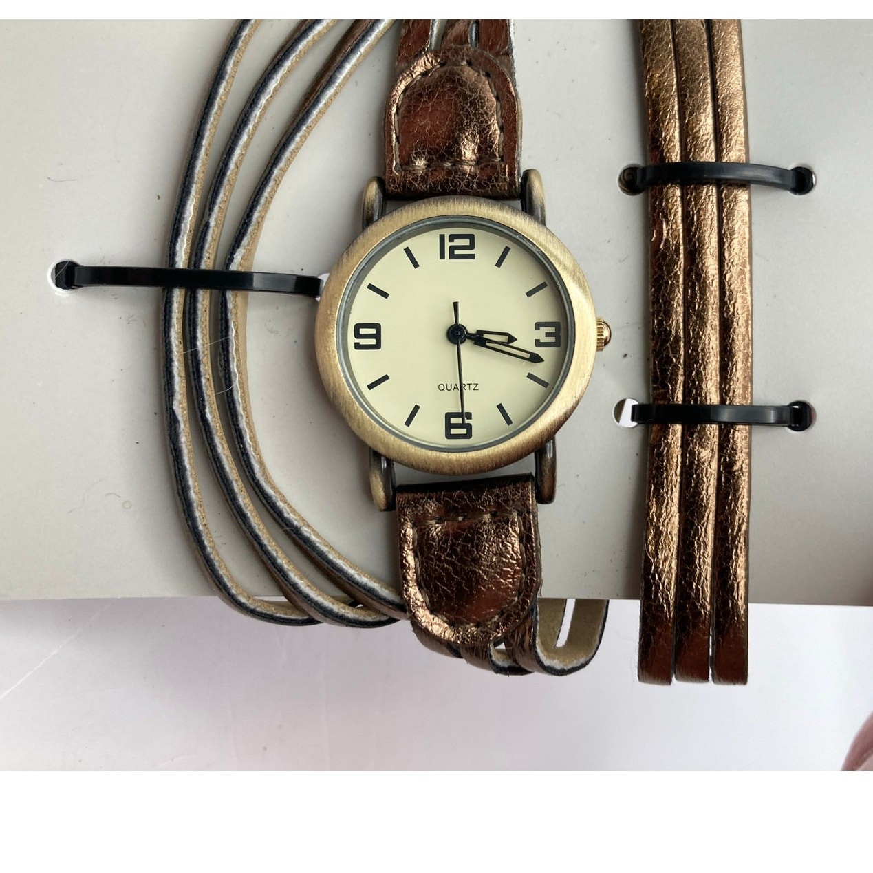World Market Quartz Womens Watch 27mm Wrap Around Bracelet NIP Bronze Gold