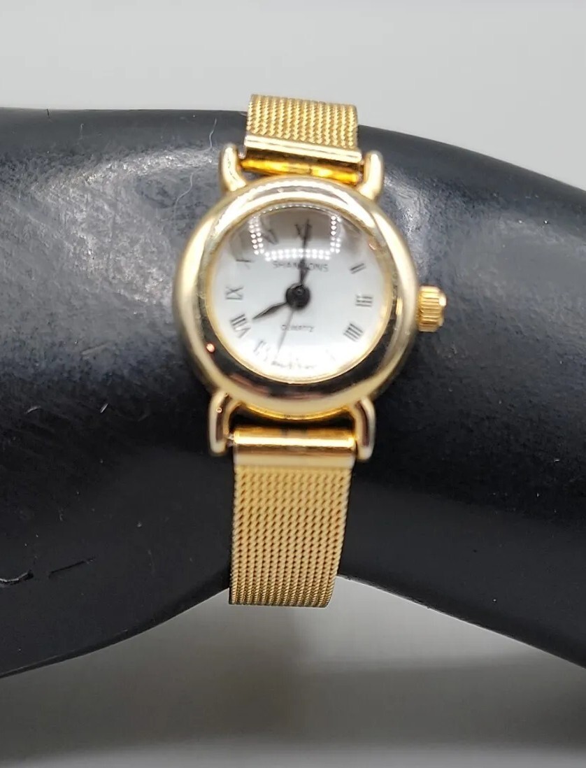 Vintage Shannons Ladies Watch Gold Tone Mesh Band Polished Case 20.5mm 7″