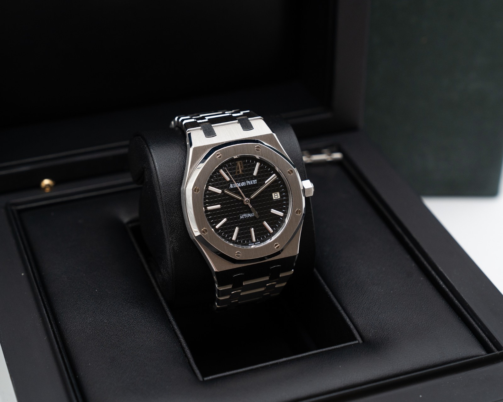 Audemars Piguet Royal Oak 39mm 15300st Black Dial Stainless Steel