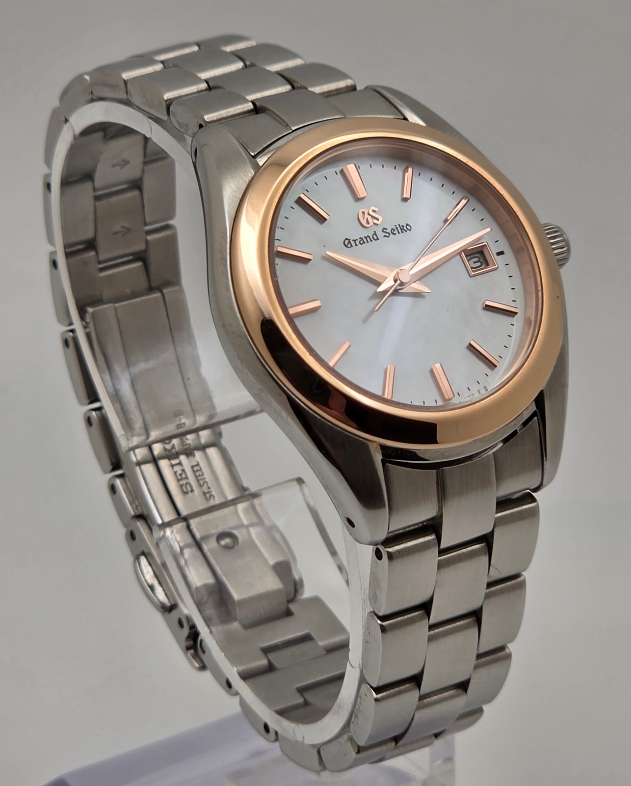 Grand Seiko Heritage STGF268 MOP Dial Quartz Ladies 29mm Steel/Rose Gold Box