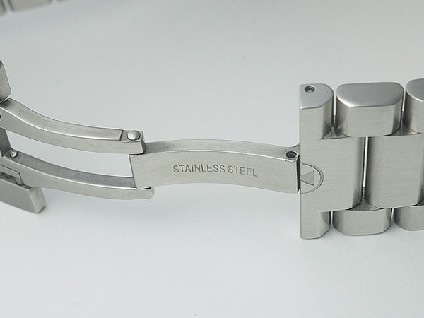 FAVRE-LEUBA RAIDER SEA KING 00.10107.08.41.45 STAINLESS STEEL WATCH USED AUTH