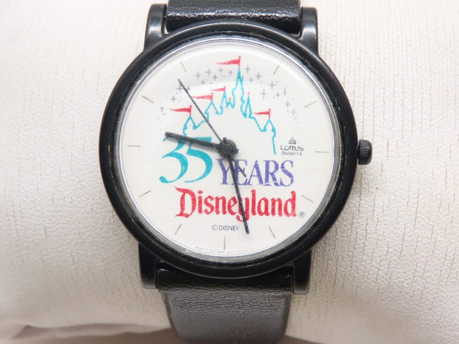 Lorus Disneyland 35 Years Watch Tested New Battery Japan Mov Quartz D6156
