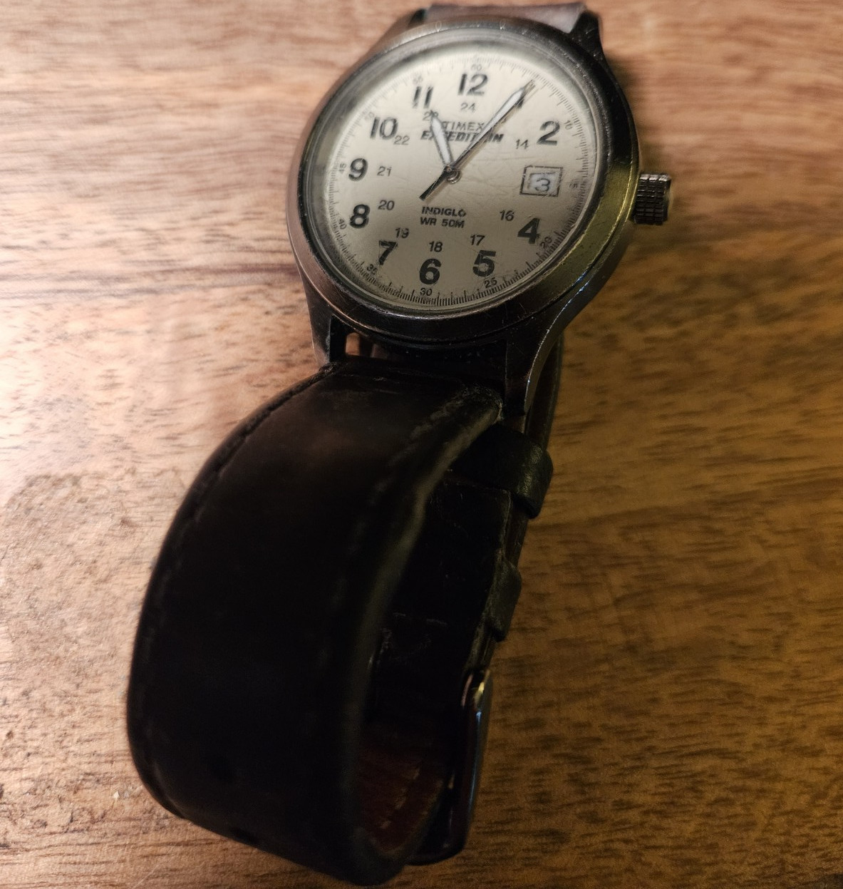 Timex Expedition Indiglo Quartz WR 50m Date Watch Brown Leather Strap