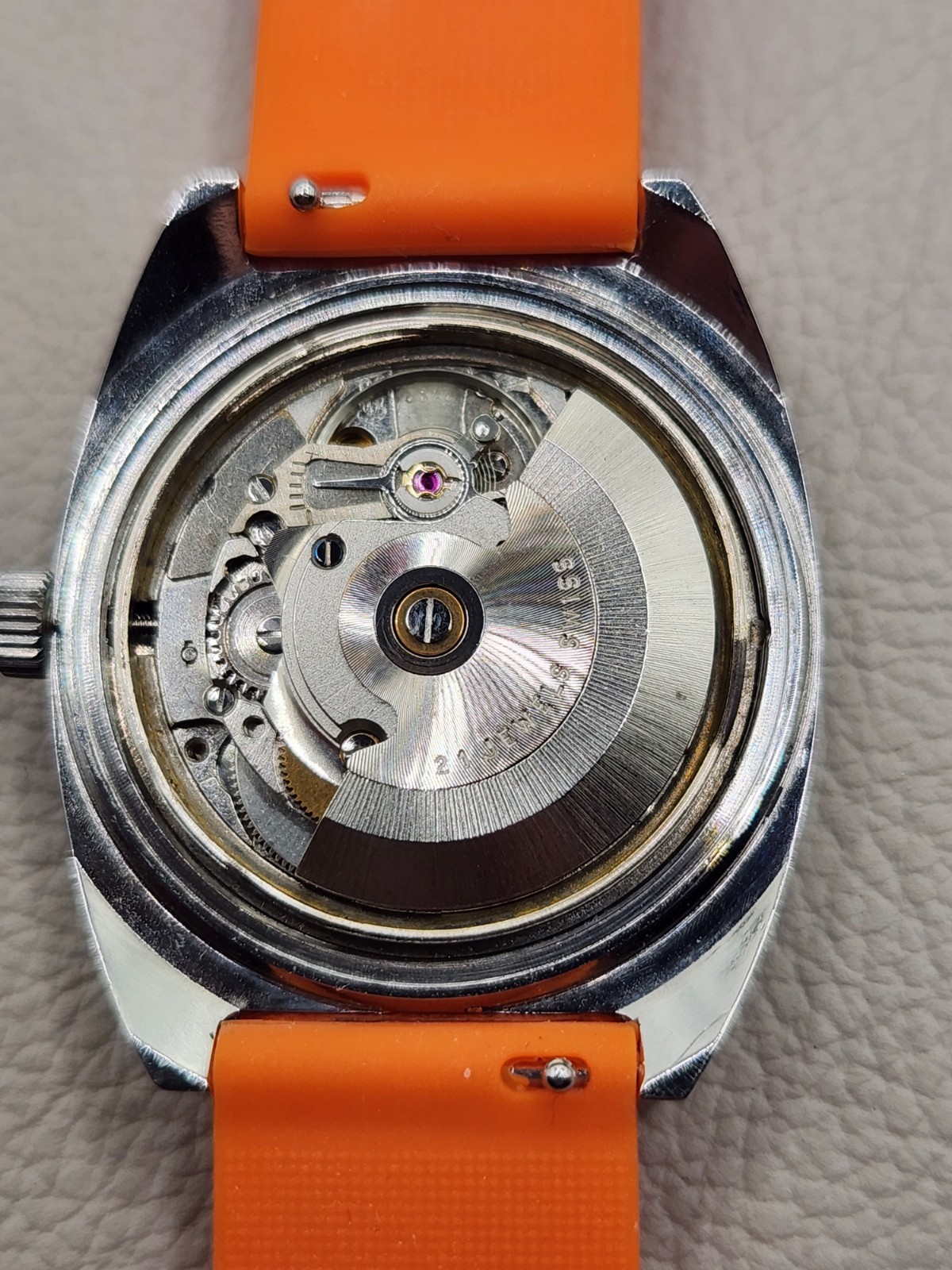 Vintage Men’s Mercator Automatic Swiss Watch Keeps Excellent Time