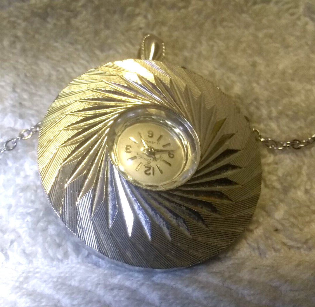 Andre Bouchard 17 Jewels Wind Up Watch Necklace Pendant Silver Starburst Works