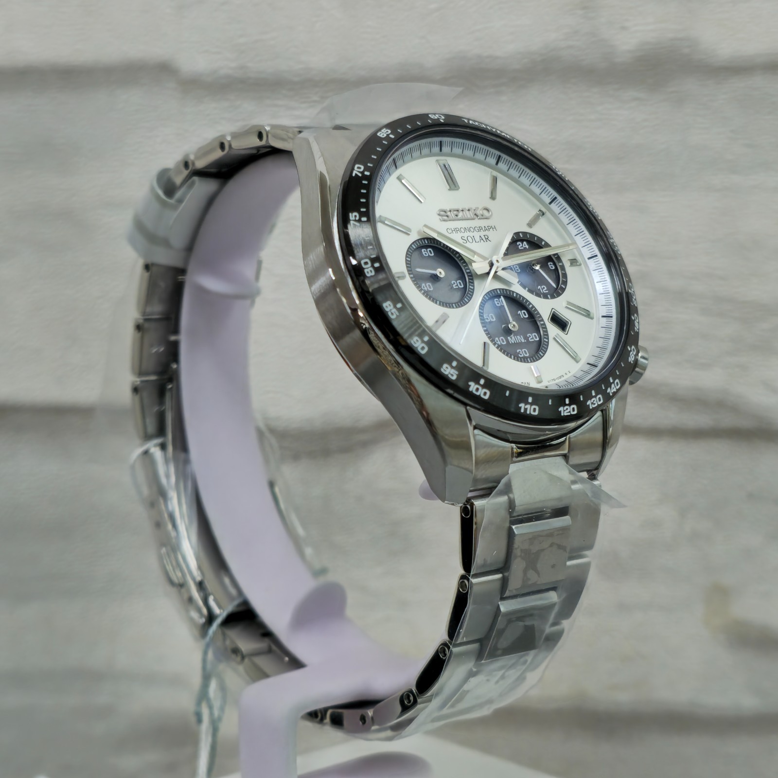 Seiko Selection SBPY165 Solar Chronograph “Panda” Dial 42.2 mm Men’s Watch
