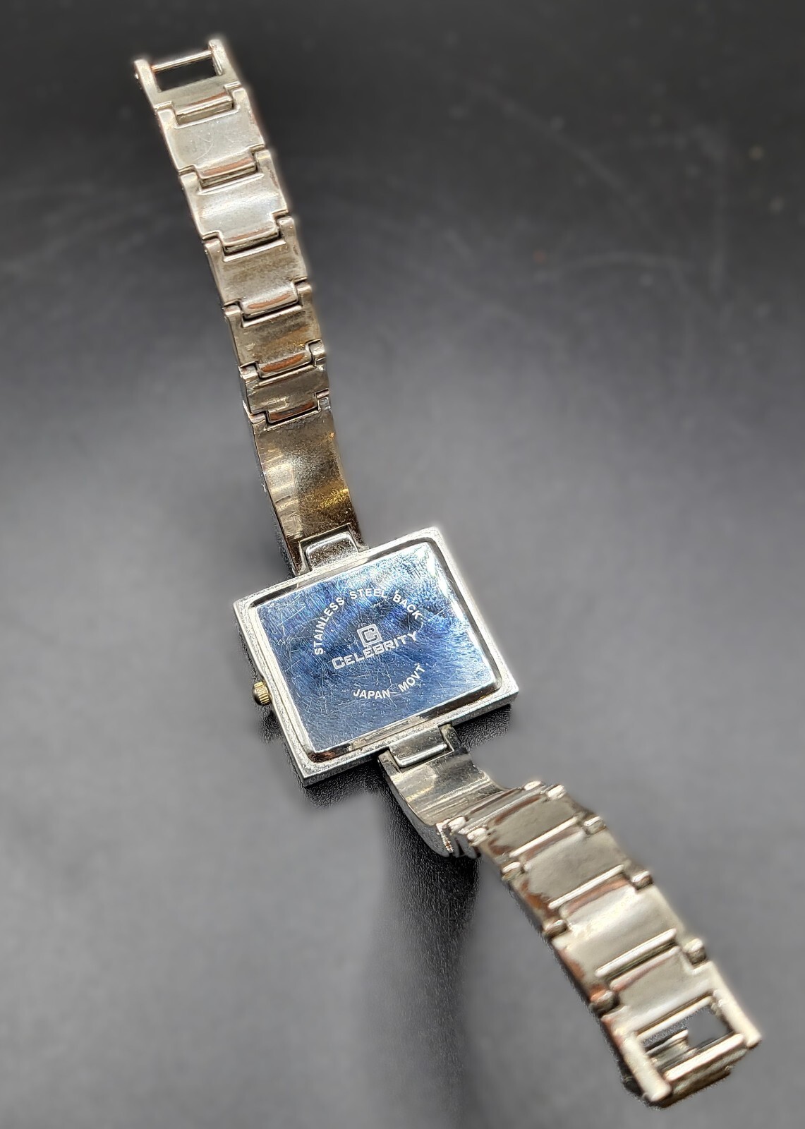 Ladies Celebrity Fashion Analog Silver Tone 28 mm Quartz Watch with Rhinestones
