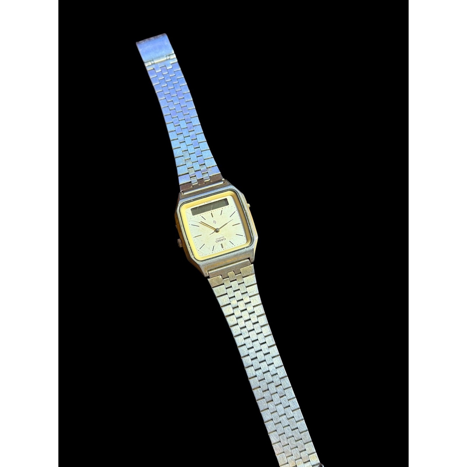 Vintage Casio Quartz Ana-Digi Watch Gold Tone Bezel Silver Band Japan H Works