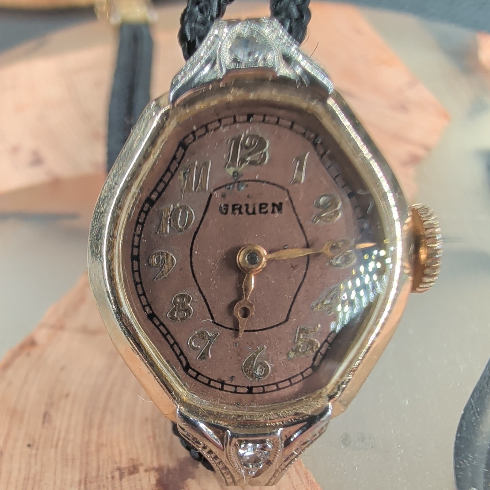 Vintage Rare Gruen Veri-Thin Switzerland Gold Filled Mechanical Ladies Watch