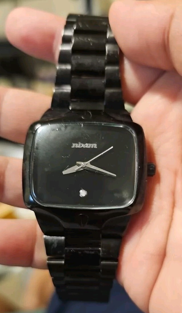 Nixon The Player Black Quartz Men’s Watch Black Face – Needs New Battery
