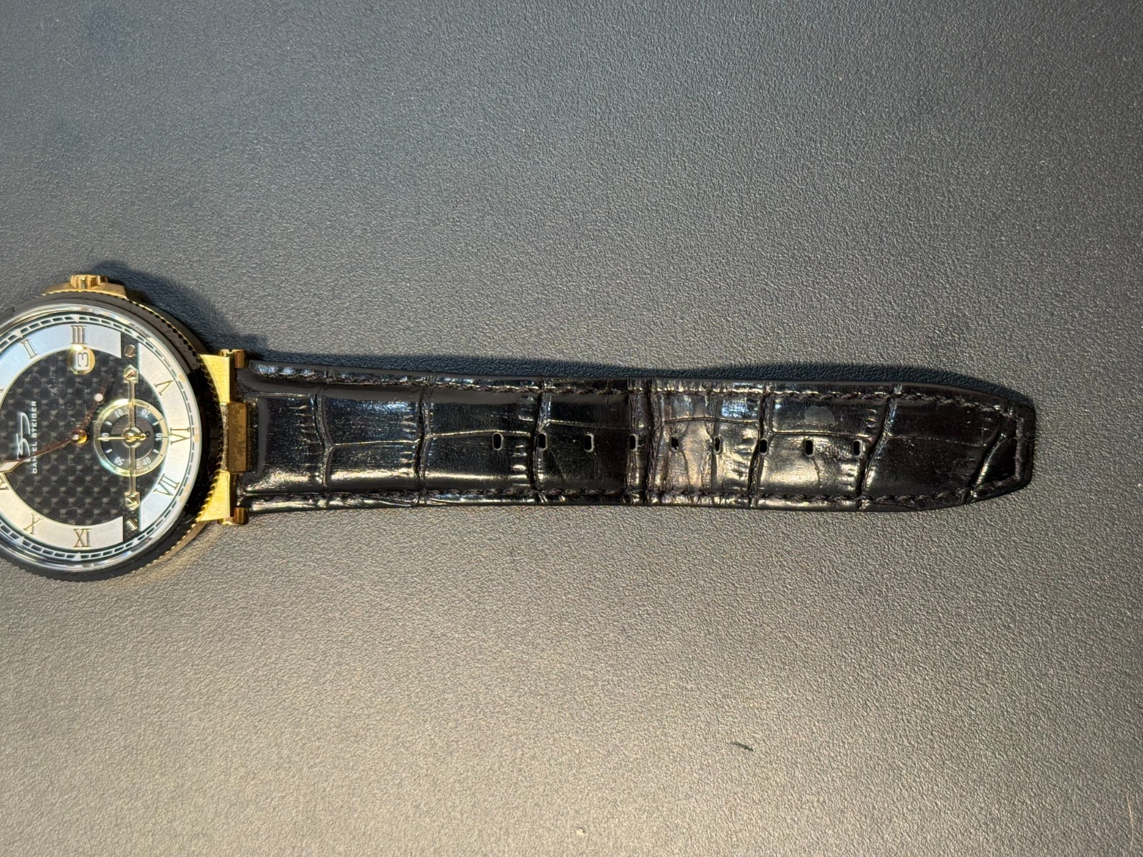 Daniel Steiger Professional Two-Tone Black Bezel Carbon Fiber Dial Watch 9202K-M